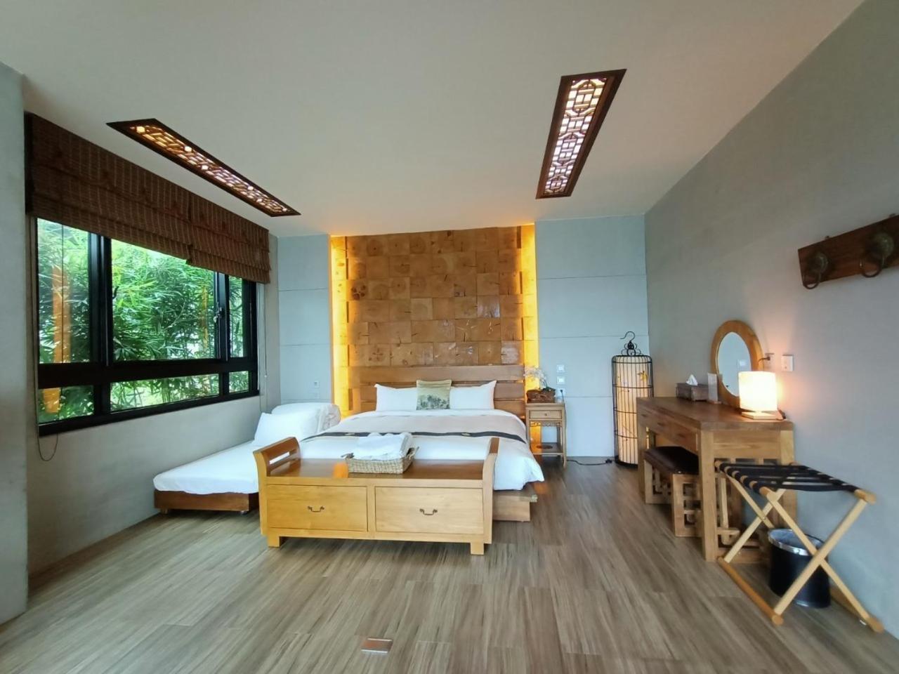 Roaming Cloud Sun Moon Lake B&B Yuchi Zewnętrze zdjęcie