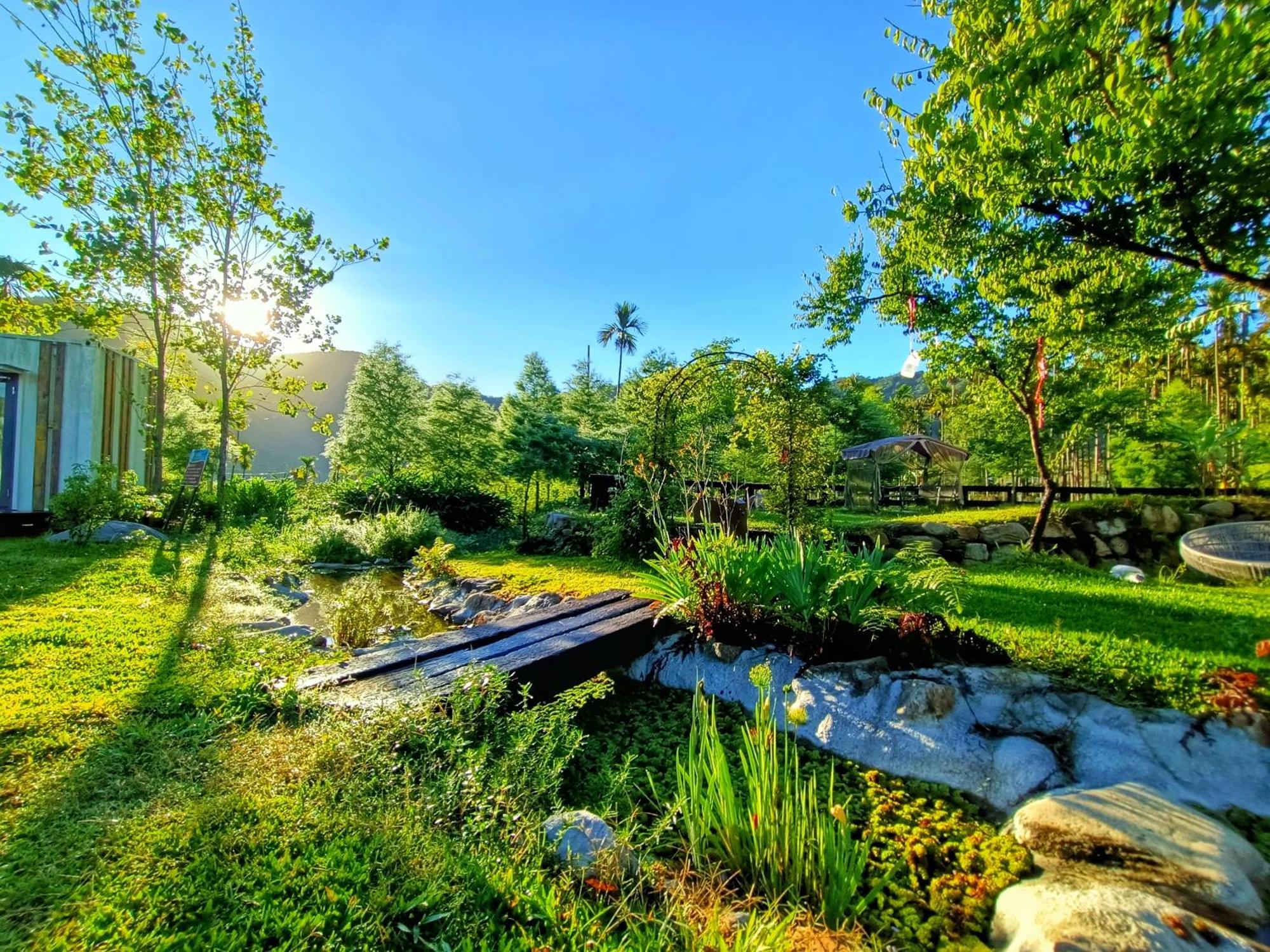 Roaming Cloud Sun Moon Lake B&B Yuchi Zewnętrze zdjęcie